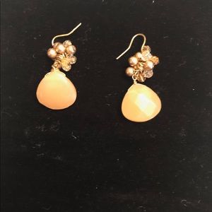 Fun dangle earrings. Prefect condition